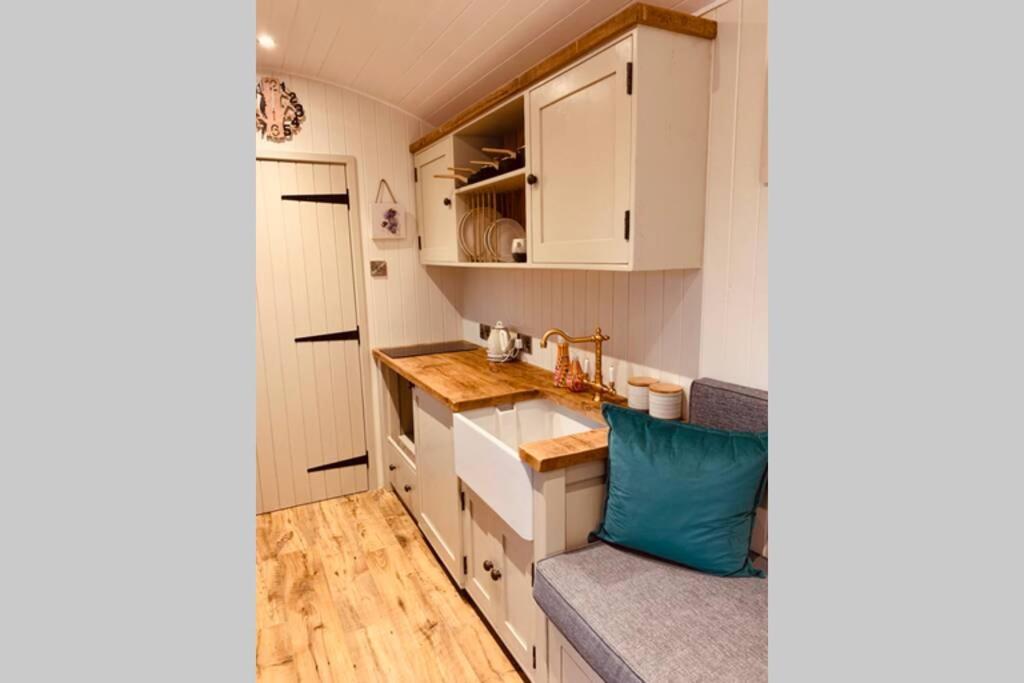 Lle Mary - Beautiful Views, Hot Tub, Secluded, Dog Welcome, Barmouth Llanddwywe Exteriér fotografie